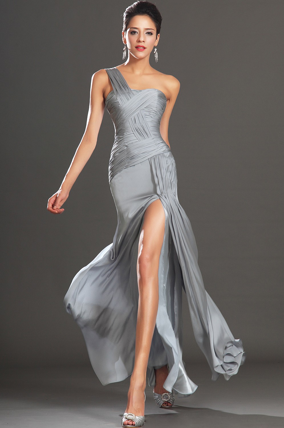 Silver Gowns DressedUpGirl